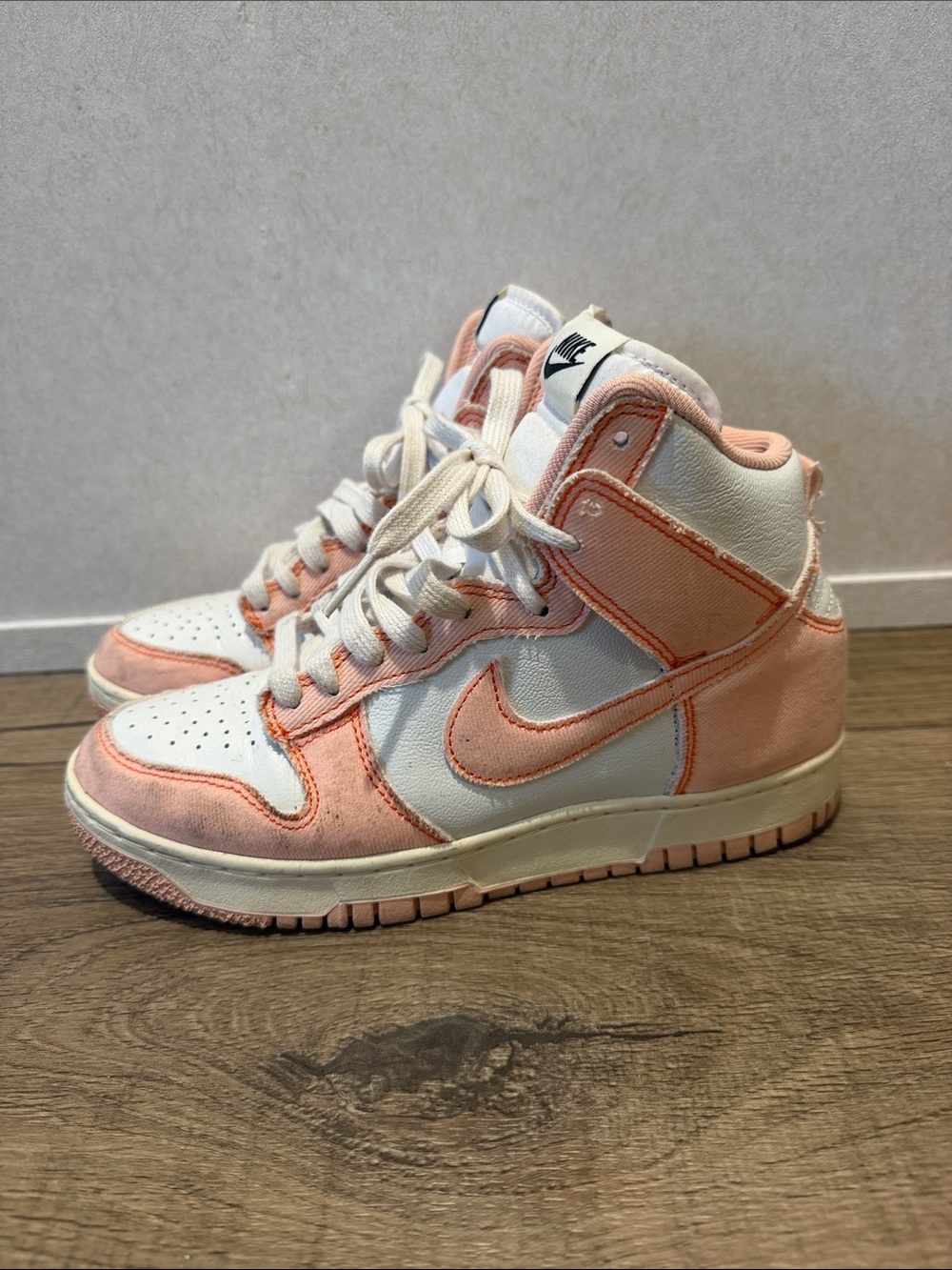 Nike High-Top Sneakers in White and Peach